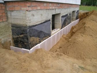 Выбираем утеплитель для стен дома внутри и снаружи